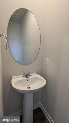 250 COOPERAGE RD, Inwood, WV 25428