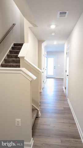 250 COOPERAGE RD, Inwood, WV 25428