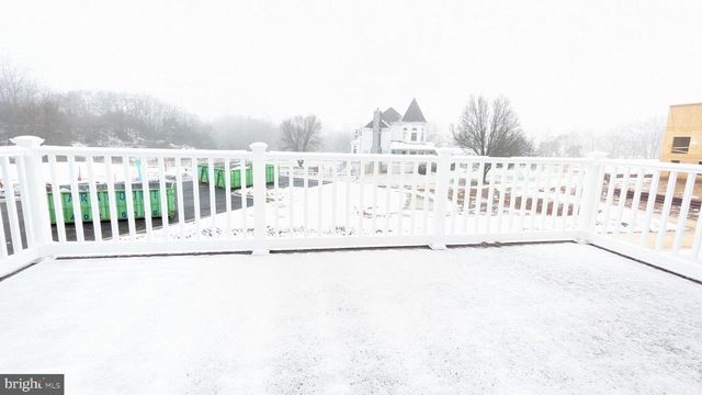 250 COOPERAGE RD, Inwood, WV 25428