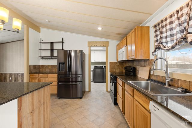 5339 W Boone Ct, Boise, ID 83705