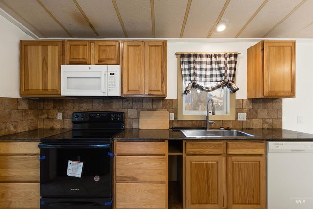 5339 W Boone Ct, Boise, ID 83705