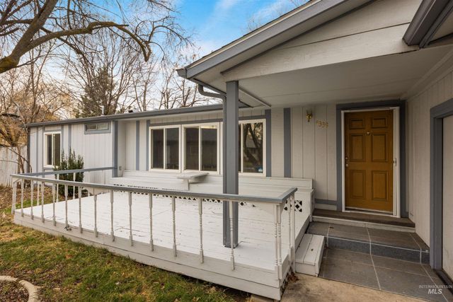 5339 W Boone Ct, Boise, ID 83705