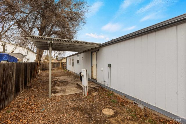 5339 W Boone Ct, Boise, ID 83705