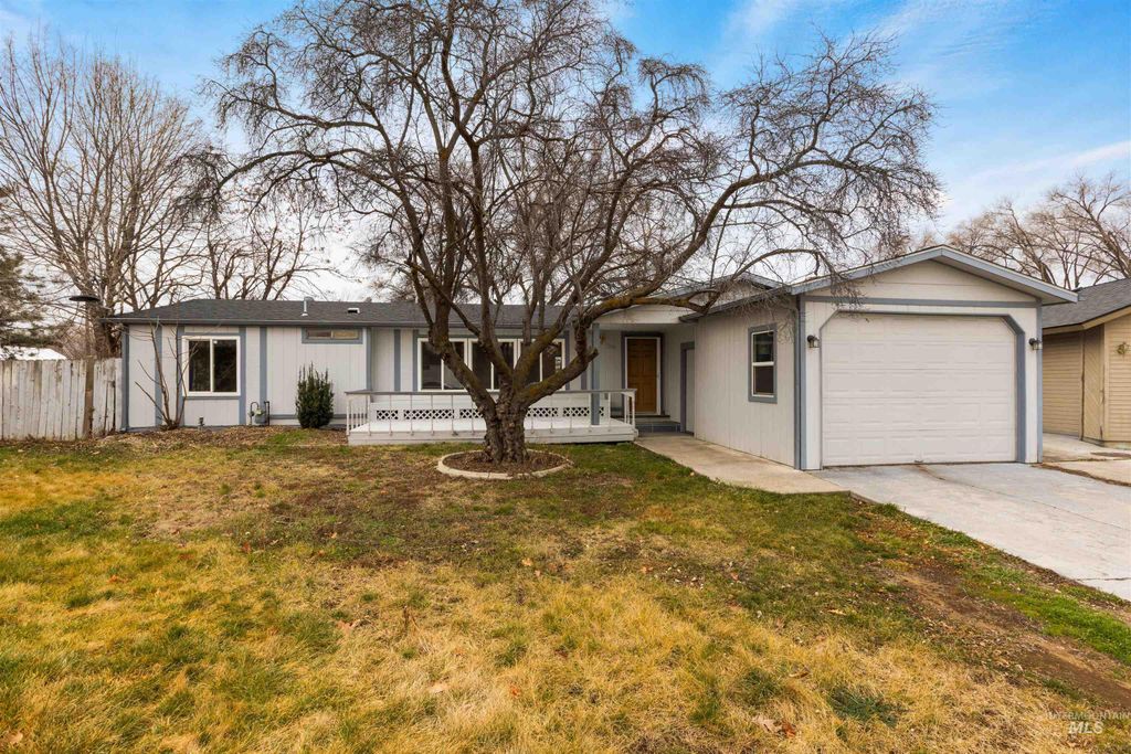 5339 W Boone Ct, Boise, ID 83705