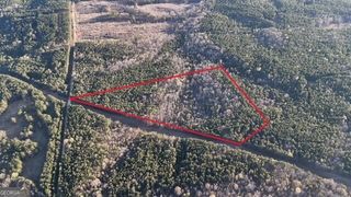 8 Cedar Creek Road, Elberton, GA 30635