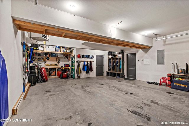 19351 Verdant Circle, Eagle River, AK 99577