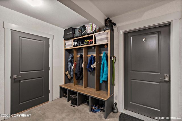 19351 Verdant Circle, Eagle River, AK 99577