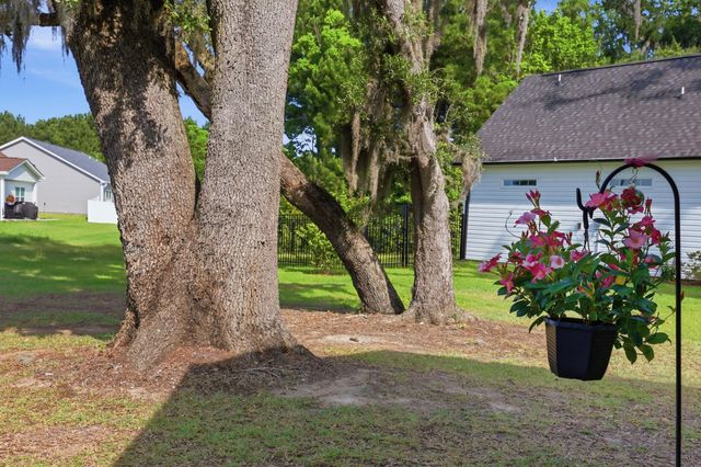 188 N Levee Drive, Georgetown, SC 29440