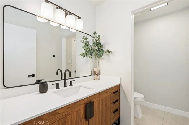 1107 W Memory Lane 13C, Santa Ana, CA 92706