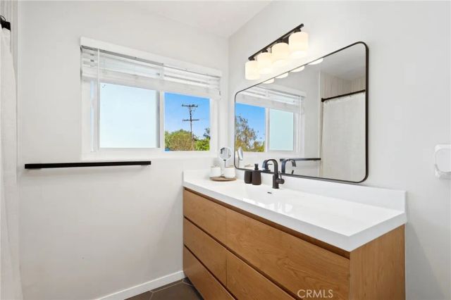 1107 W Memory Lane 13C, Santa Ana, CA 92706