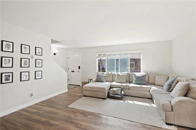 1107 W Memory Lane 13C, Santa Ana, CA 92706