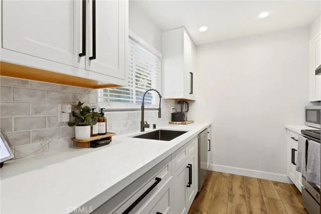 1107 W Memory Lane 13C, Santa Ana, CA 92706