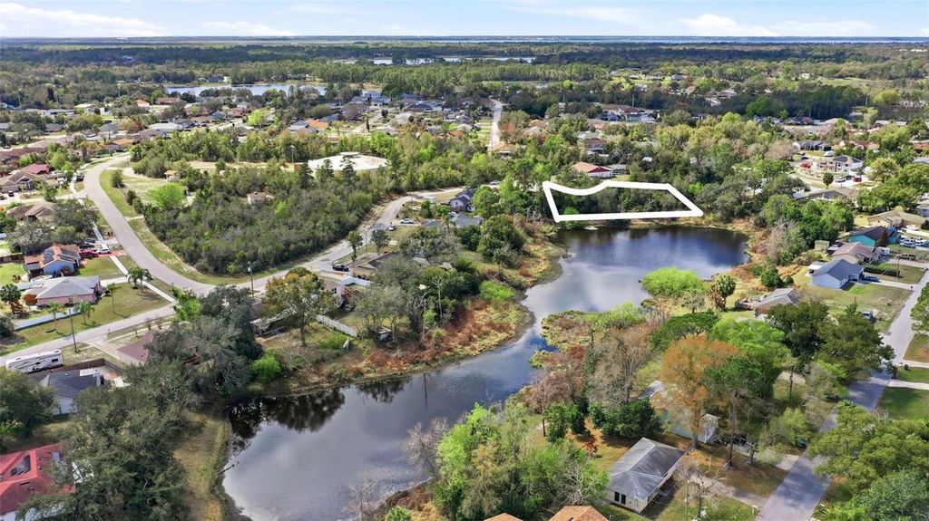 Image 17 of property listing at 2328 BRIMHALL COURT, Deltona, FL 32738