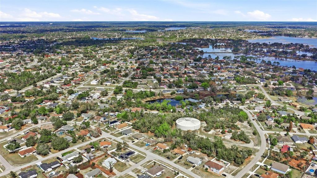 Image 23 of property listing at 2328 BRIMHALL COURT, Deltona, FL 32738