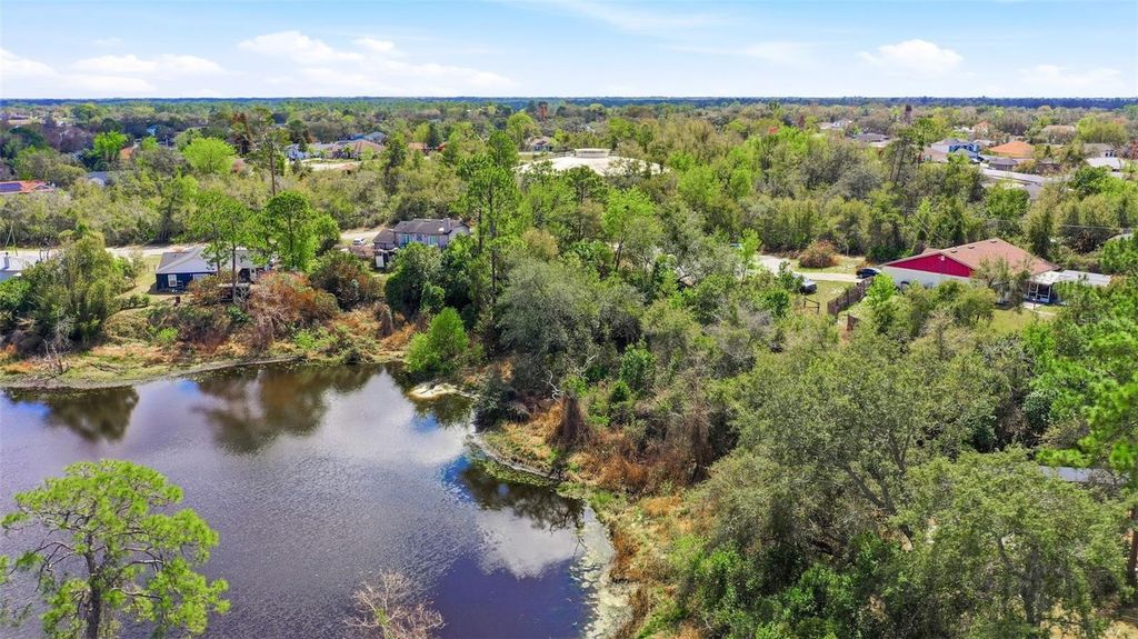 Image 9 of property listing at 2328 BRIMHALL COURT, Deltona, FL 32738