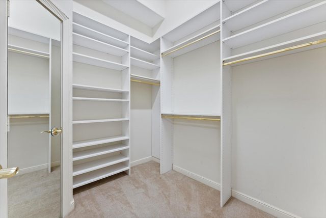 7081 Mallorca Crescent, Boca Raton, FL 33433