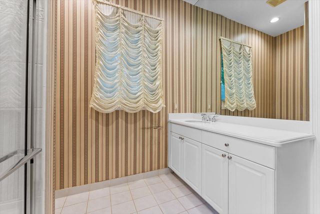 7081 Mallorca Crescent, Boca Raton, FL 33433