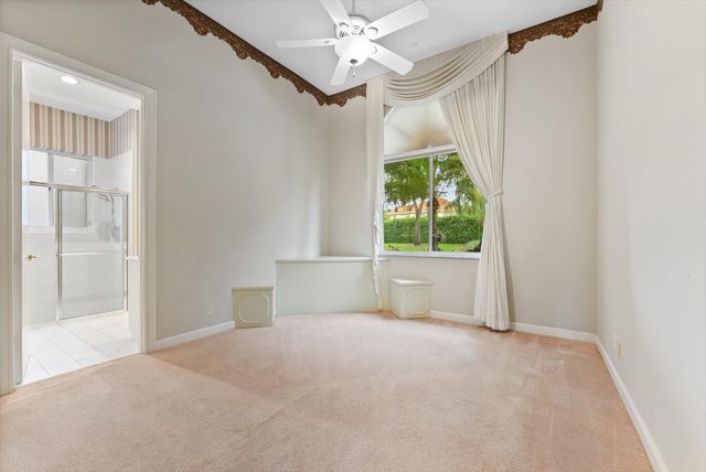 7081 Mallorca Crescent, Boca Raton, FL 33433