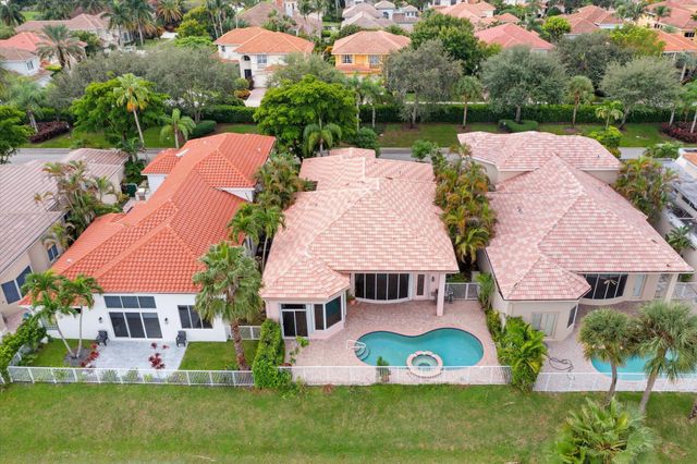 7081 Mallorca Crescent, Boca Raton, FL 33433