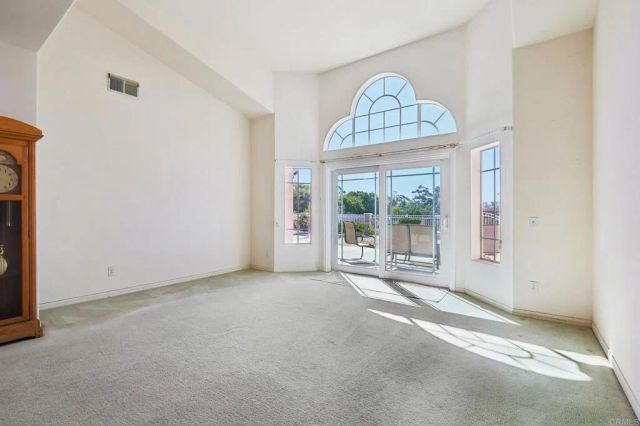 638 Cantara Lane, Vista, CA 92081