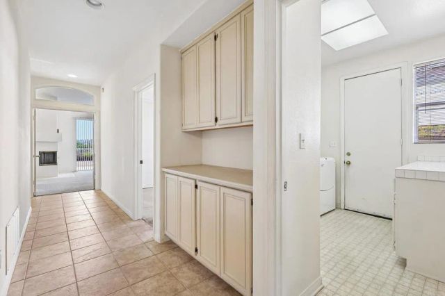 638 Cantara Lane, Vista, CA 92081