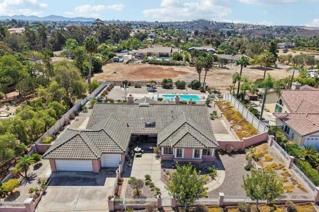 638 Cantara Lane, Vista, CA 92081