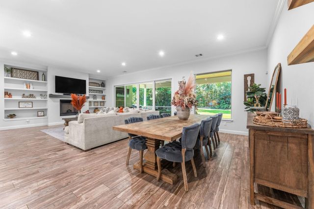 25127 E Tara Plantation Drive E, Tomball, TX 77375