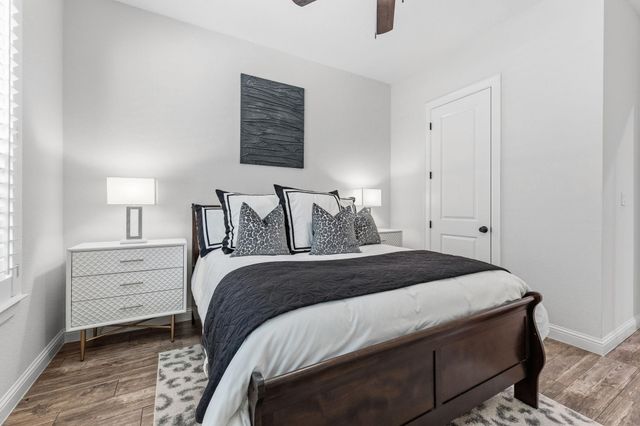 25127 E Tara Plantation Drive E, Tomball, TX 77375