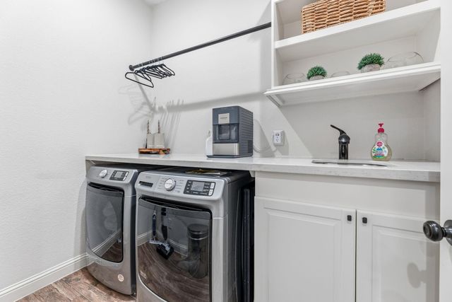 25127 E Tara Plantation Drive E, Tomball, TX 77375