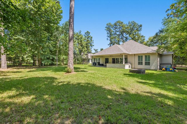 25127 E Tara Plantation Drive E, Tomball, TX 77375