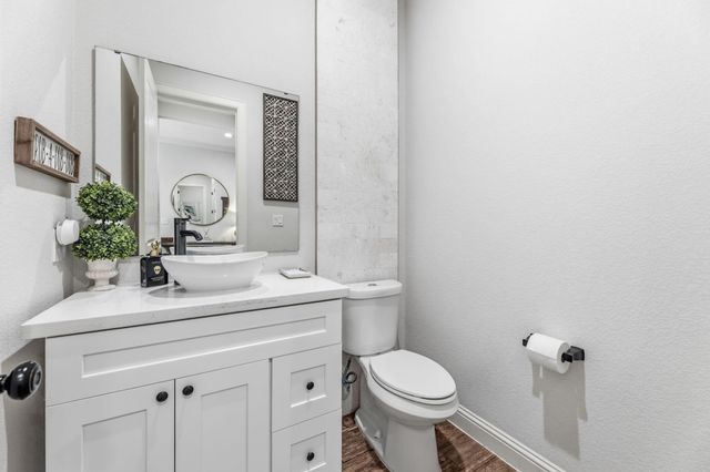 25127 E Tara Plantation Drive E, Tomball, TX 77375