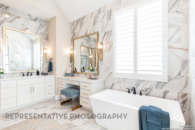 117 Barton Creek, Boerne, TX 78006