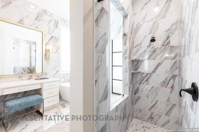 117 Barton Creek, Boerne, TX 78006