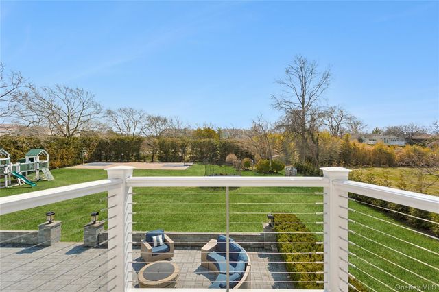 315 Hewlett Neck Road, Hewlett Neck, NY 11598