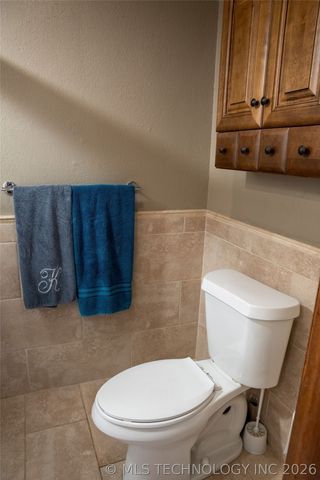 8212 S 74TH East Avenue, Tulsa, OK 74133