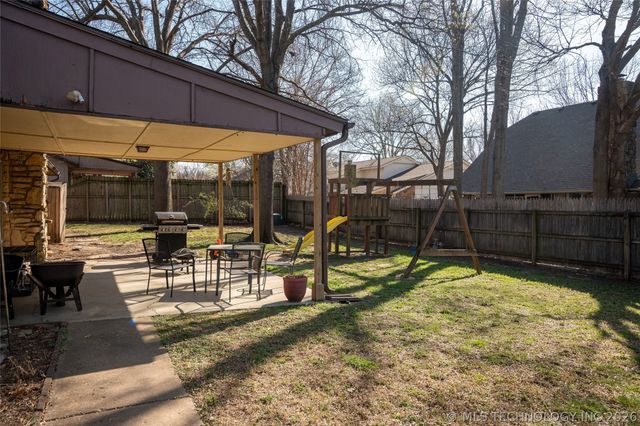 8212 S 74TH East Avenue, Tulsa, OK 74133