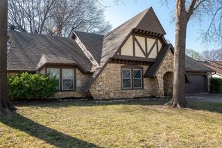 8212 S 74TH East Avenue, Tulsa, OK 74133