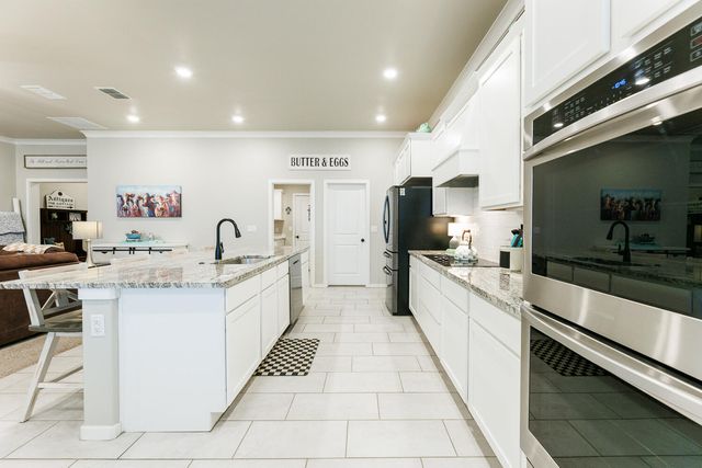 1808 144th Street, Lubbock, TX 79423