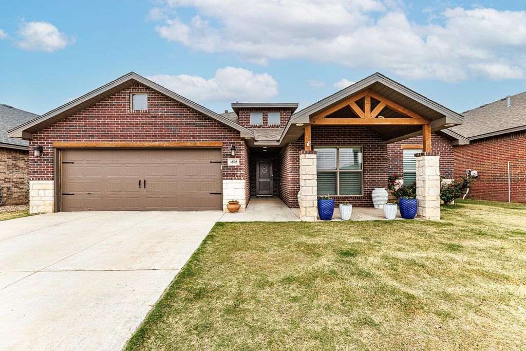 1808 144th Street, Lubbock, TX 79423