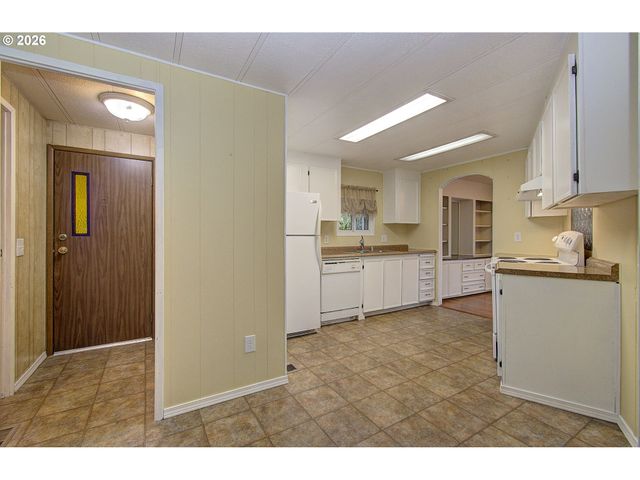 17401 Se 39TH St 177, Vancouver, WA 98683