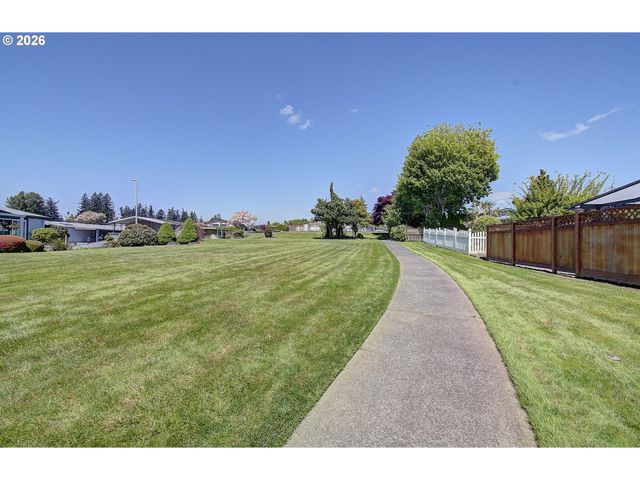 17401 Se 39TH St 177, Vancouver, WA 98683
