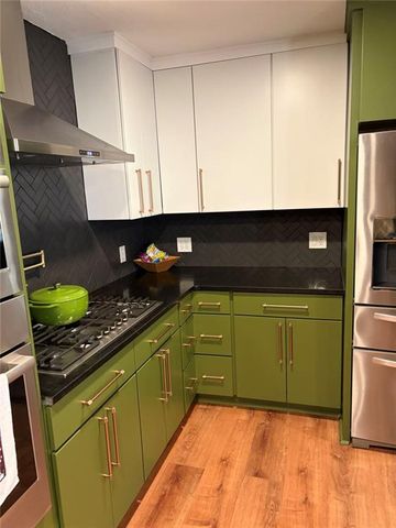 344 Holly Drive, Gainesville, GA 30501