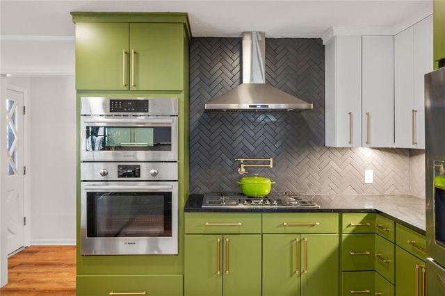 344 Holly Drive, Gainesville, GA 30501