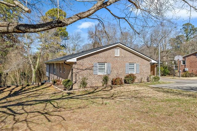 344 Holly Drive, Gainesville, GA 30501