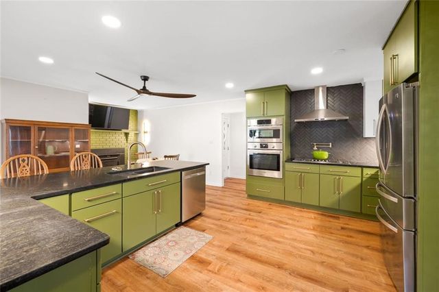 344 Holly Drive, Gainesville, GA 30501