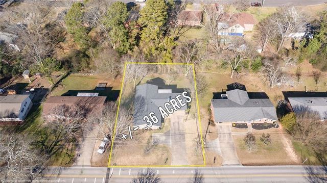 344 Holly Drive, Gainesville, GA 30501