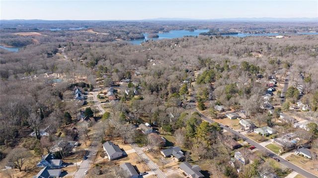 344 Holly Drive, Gainesville, GA 30501