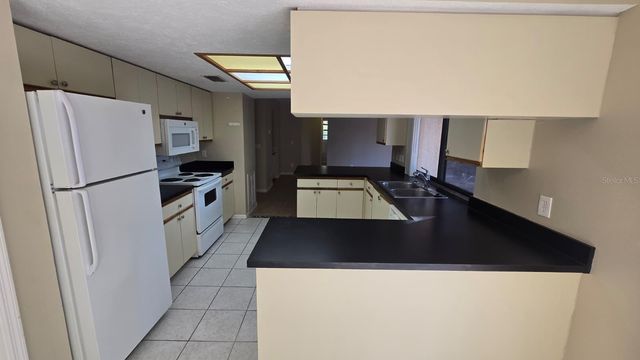 3815 SCOVILL LANE, Valrico, FL 33596