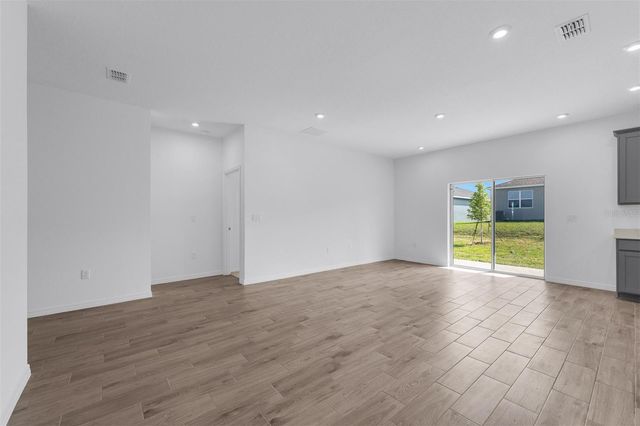 6747 WINTERBERRY DRIVE, Lake Hamilton, FL 33851