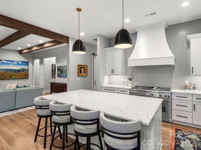 11 Haverhill Way, Arden, NC 28704